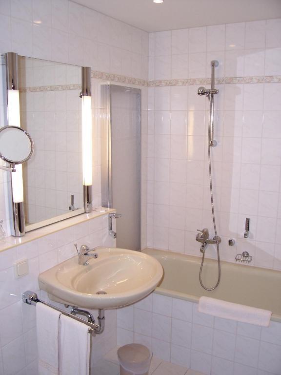 Hotel Vogtland Bad Elster Quarto foto